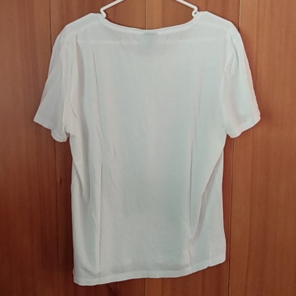 H&M Graphic Tee - Picture 2 of 4